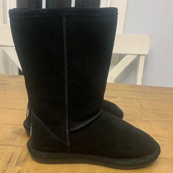 BearPaw Black Boots - Picture 2 of 14